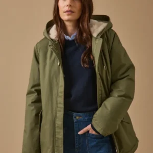 Kurzer Damen-Parka mit Futter aus Webpelz
