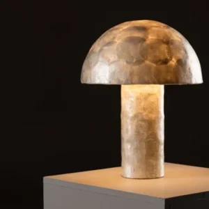 Tischlampe „Aurora“ – Elegantes Design aus Capiz mit sanftem Lichtschein