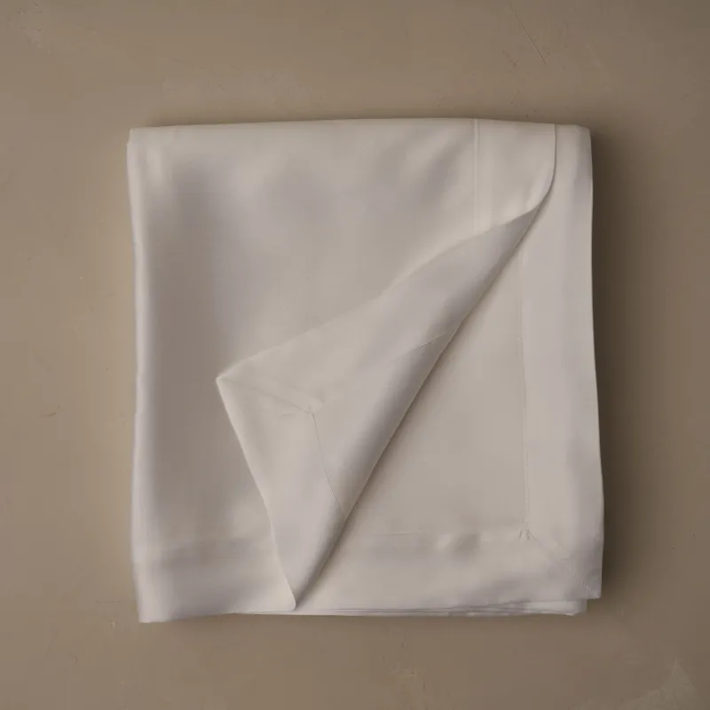 Smooth and silky LETTO Woodland Silk beechwood modal flat sheet in color white, made in Italy