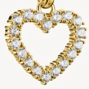 Vergoldeter Herz-Charm mit Edelsteinen und Öse